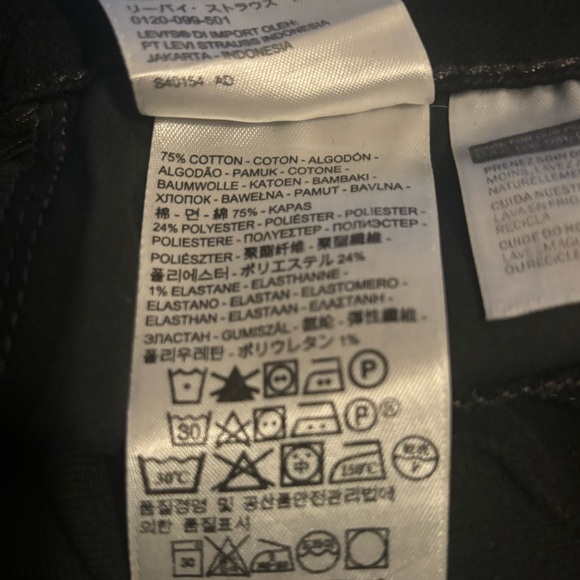 Levi’s mid-rise skinny black size 10M 30X32 - Picture 7 of 7